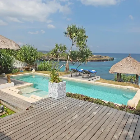 Villa Lumba Lumba - Oceanfront & Spectacular View!